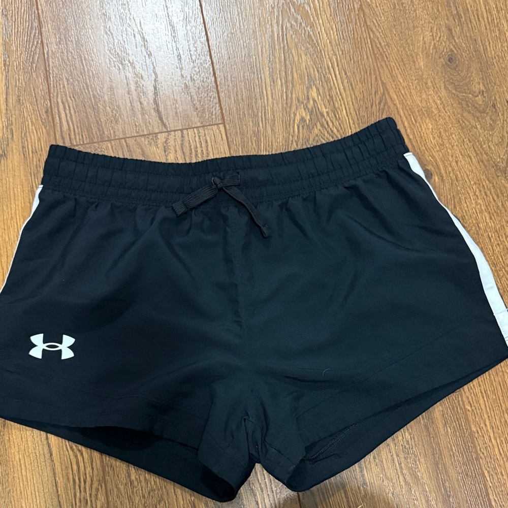 Under Armour Women's Black and White Athletic Shorts
